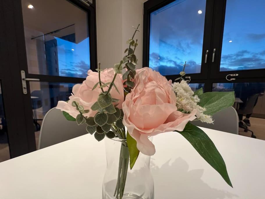 2 Bed Penthouse Style Apartment Λονδίνο Εξωτερικό φωτογραφία